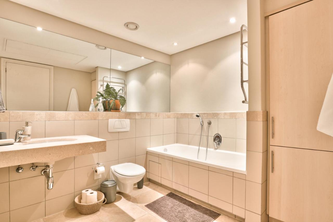 Elegant V&A Waterfront Canal Apartment Ciudad del Cabo Exterior foto